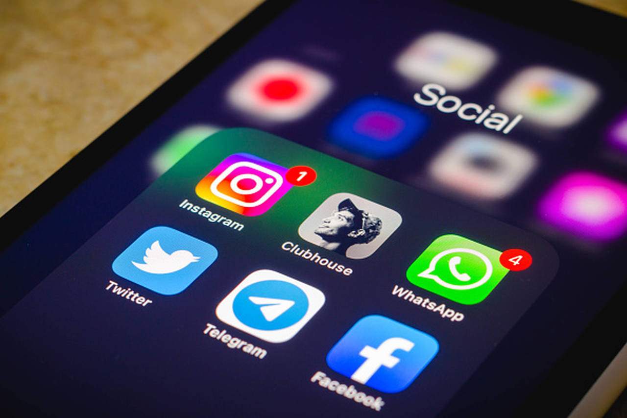 O Instagram shopping funciona como uma vitrine virtual de uma marca dentro deste aplicativo. Descubra como funciona e como usar essa ferramenta.