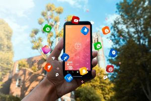 Social media 