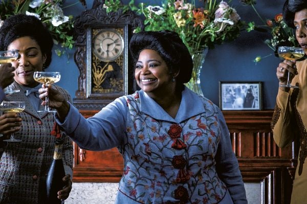 Inspirada em fatos reais Madam CJ Walker conta a história da primeira linha de cosméticos com foco em mulheres negras