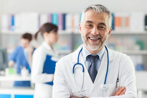 a divulgação de eventos é permitida na publicidade para médicos